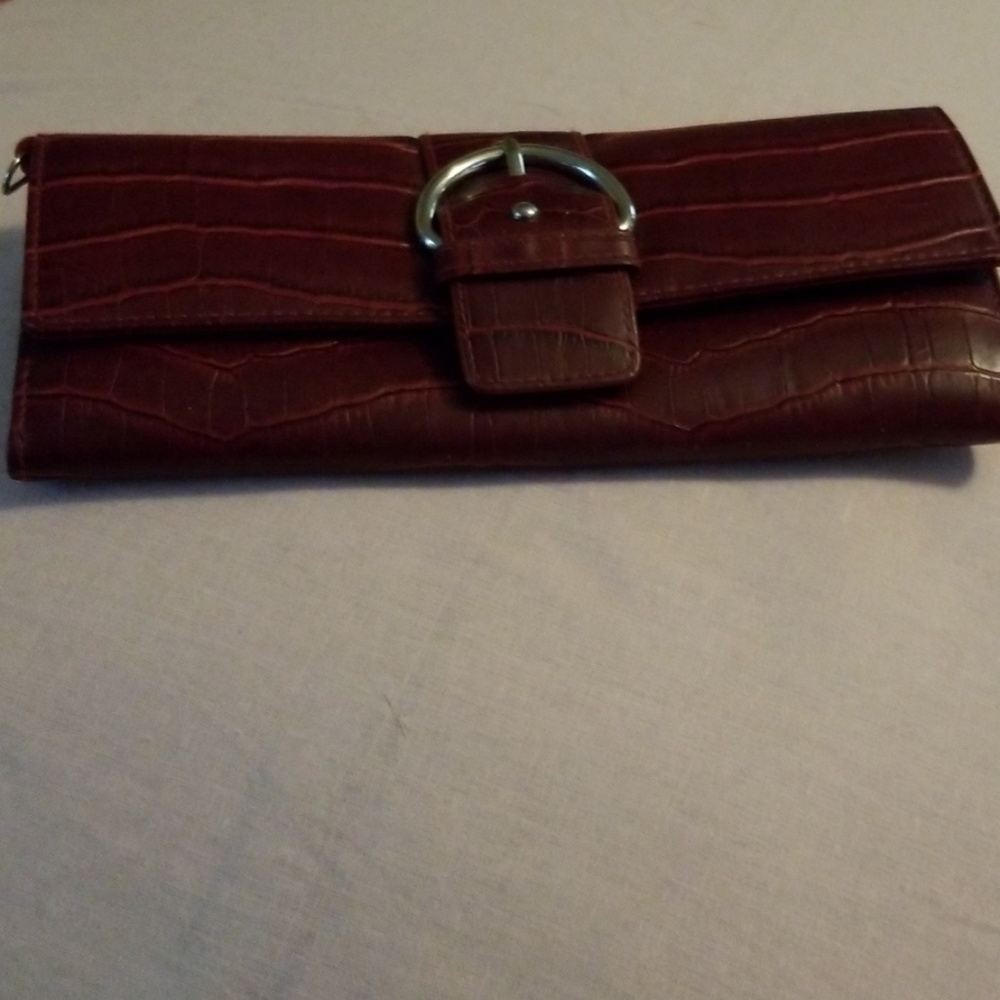 Red wallet
